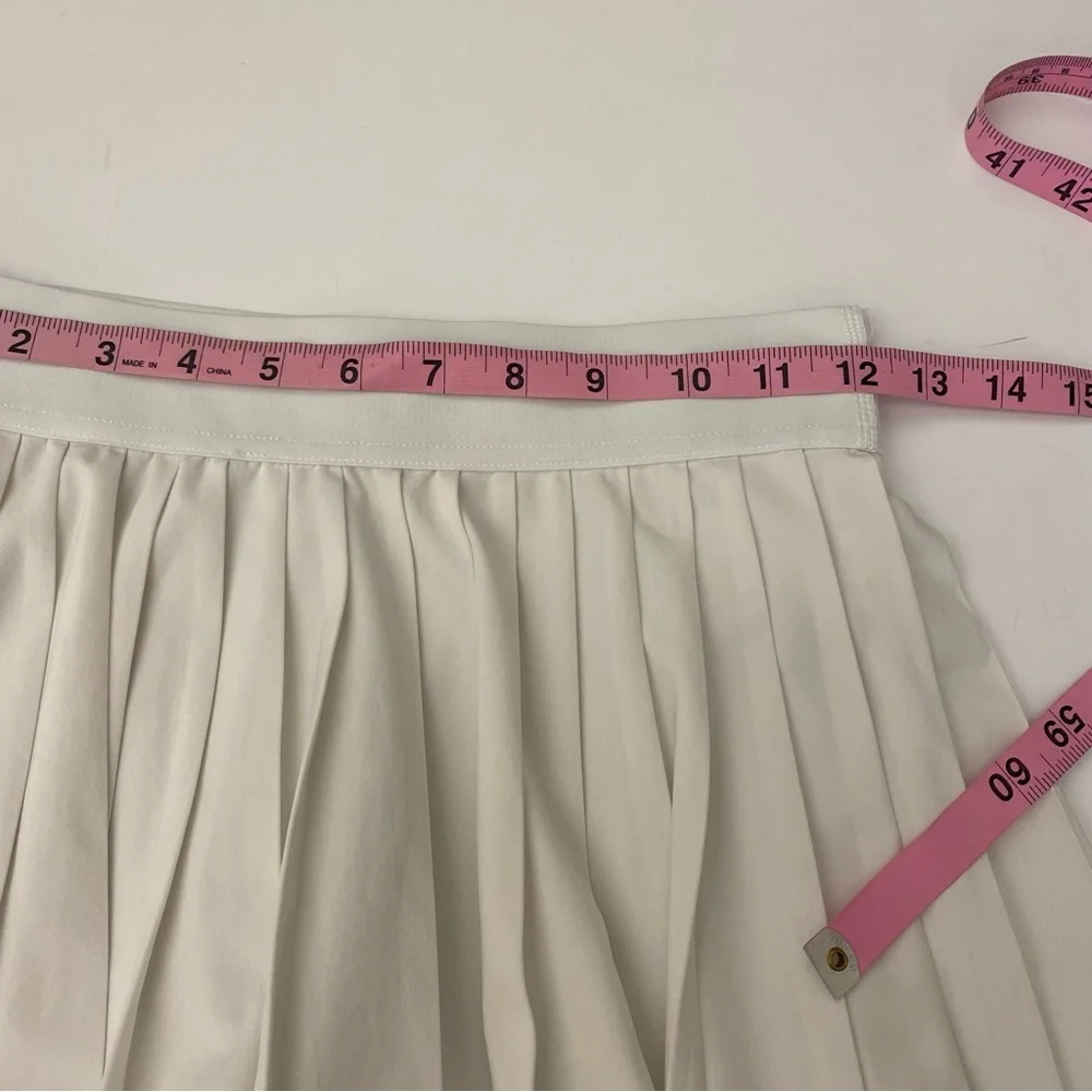 Aritzia || TNA Pleated Tennis Skort Skirt Built in Shorts White XS_4